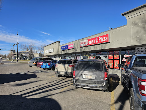 Photo of okotoks donair and pizza - 116 Elizabeth St, Okotoks, AB T1S 1B1